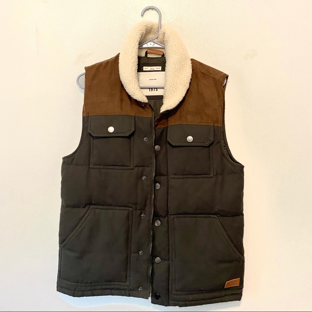 Zara New Green Vest